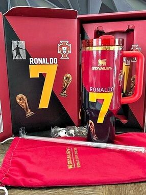 Stanley Cristiano Ronaldo CR7 Red & Black Tumbler New